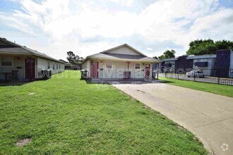 Building Photo - 6013 S Madison Pl