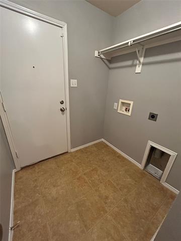 Building Photo - 7628 Hollow Forest Dr