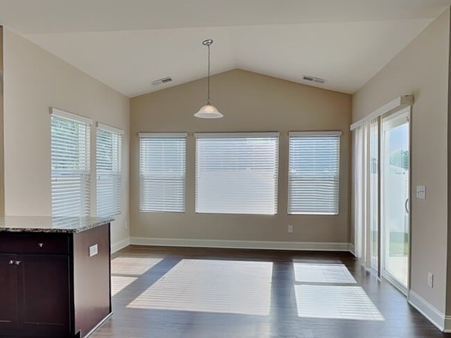 Foto del edificio - 3649 Massey Ridge Ct