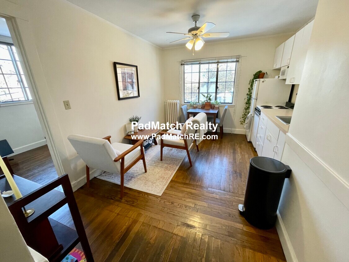 111 Carlton St Unit 2A, Brookline, MA 02446 Condo for Rent in Brookline, MA