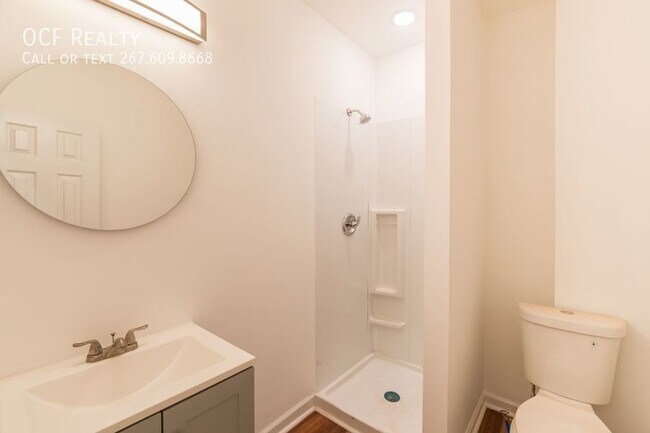 Building Photo - 6110 Sansom St
