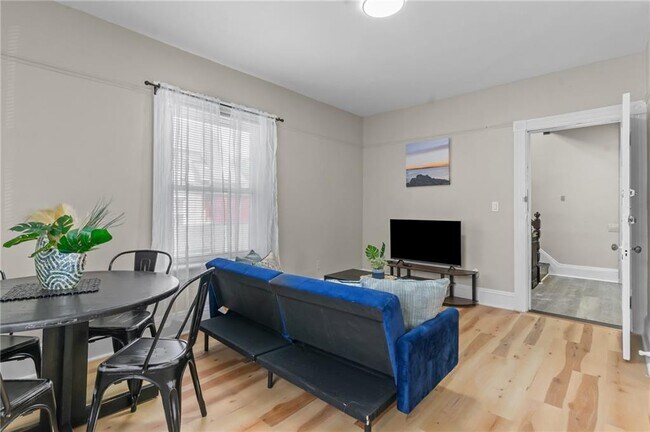 Foto del edificio - 1413 Broad St