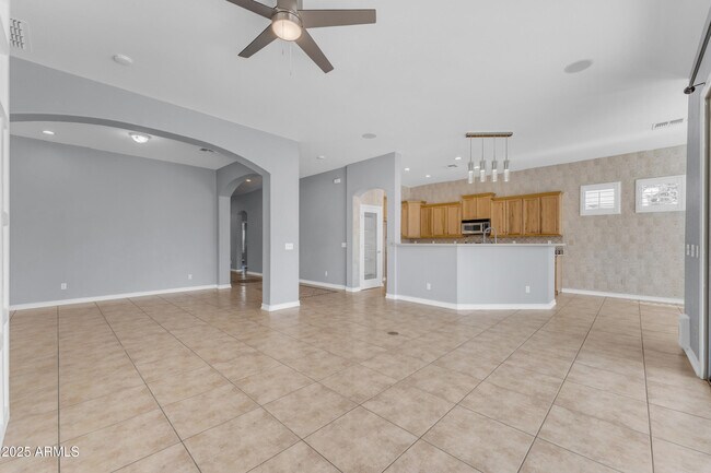 Foto del edificio - 7913 N 88th Ln