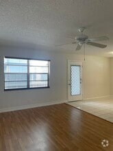 Building Photo - 421 Normandy I