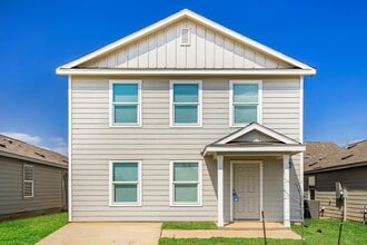 Building Photo - 13835 Goat Cv