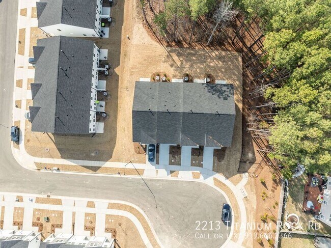 Building Photo - 2213 Titanium Rock Rd