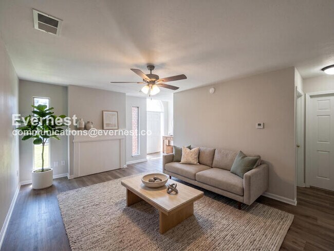 Foto del edificio - 1664 Joy Blvd