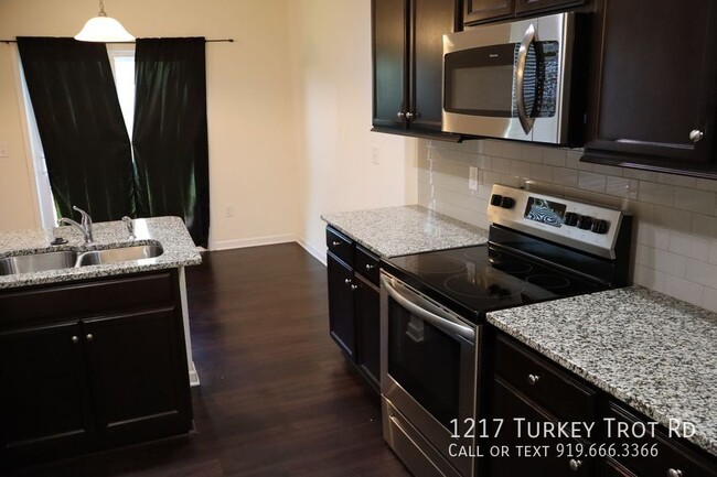 Building Photo - 1217 Turkey Trot Rd