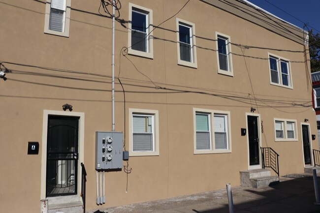 Building Photo - 2500 N Colorado St
