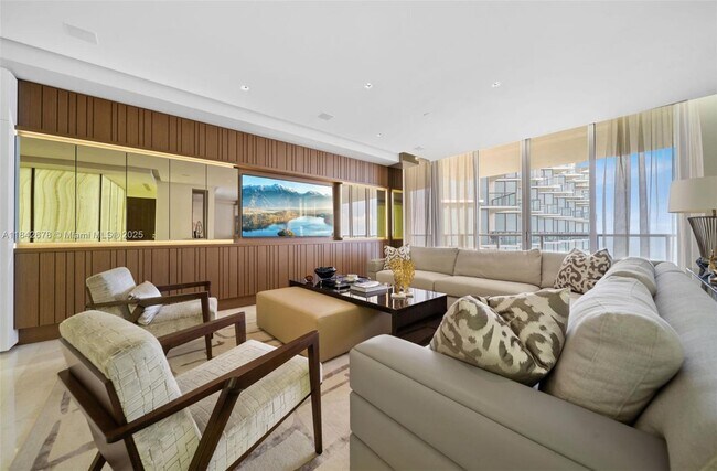 Foto del edificio - 9701 Collins Ave