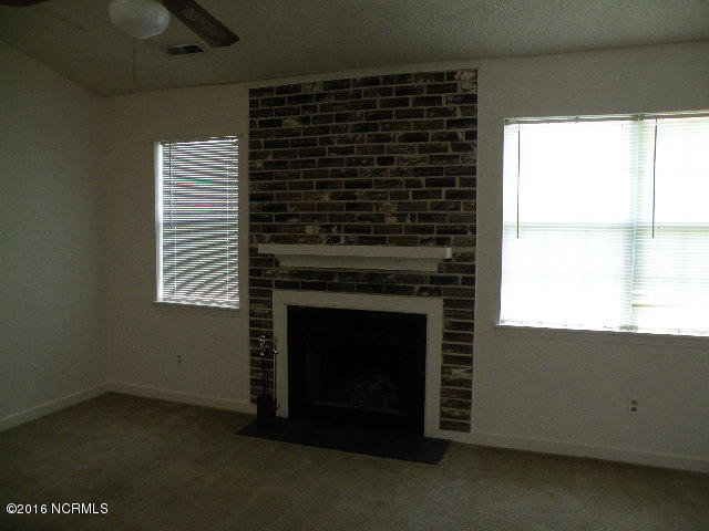 Building Photo - 144 Witten Cir