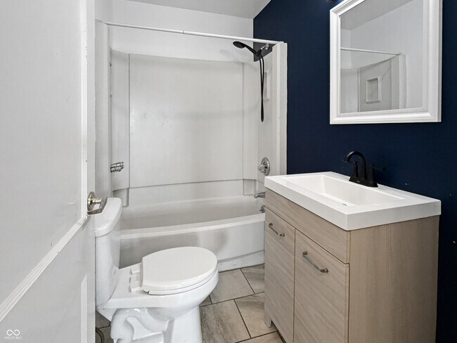 Foto del edificio - 5325 W Smith Valley Rd