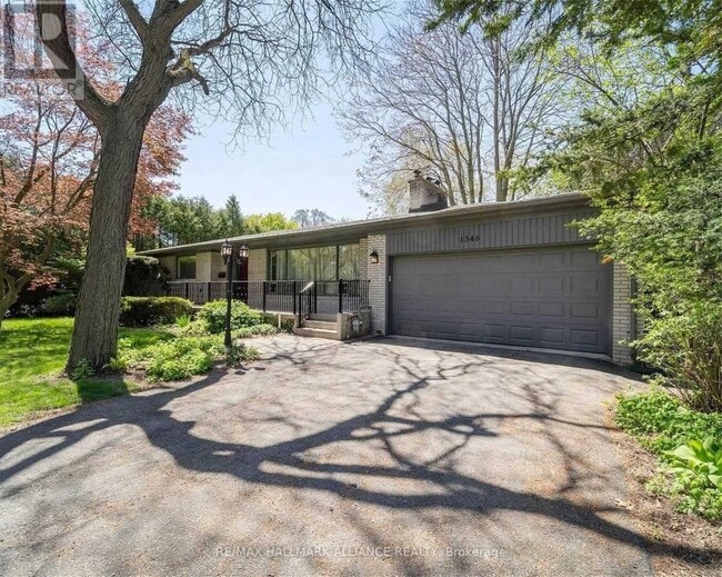 Building Photo - 1346 Mississauga Rd