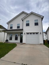 Building Photo - 207 Clarus Crk Wy