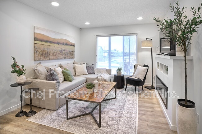 Building Photo - 1203-1163 163 St SW