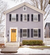 Building Photo - 26 Center St