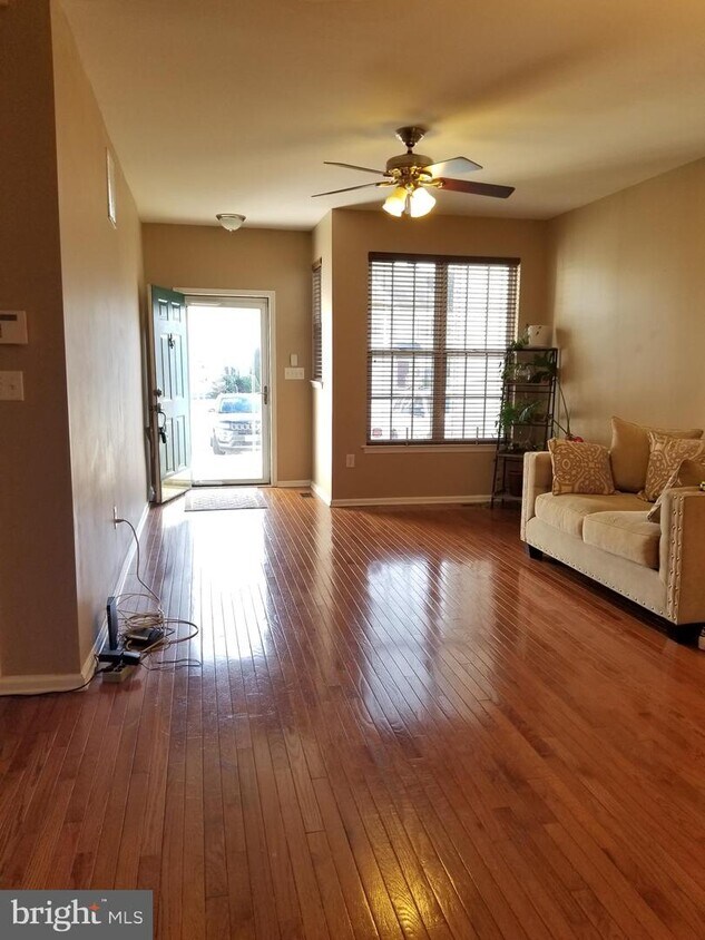 176 Pennsbury Ln, Deptford Township, NJ 08096 Townhome Rentals in