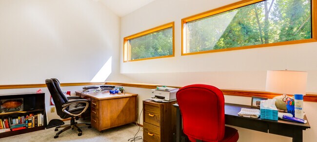 Foto del edificio - 7230 SW Terwilliger Blvd