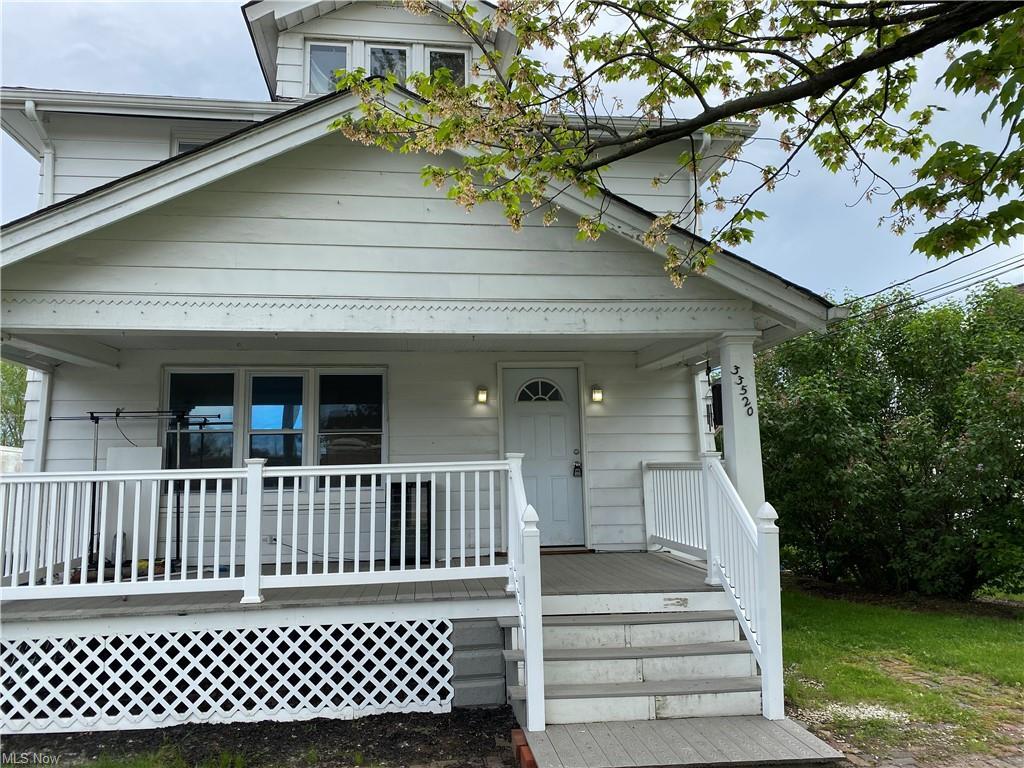 Foto principal - 33520 Bainbridge Rd