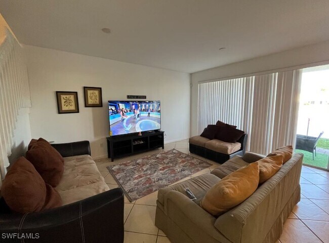 Building Photo - 7029 Ambrosia Ln