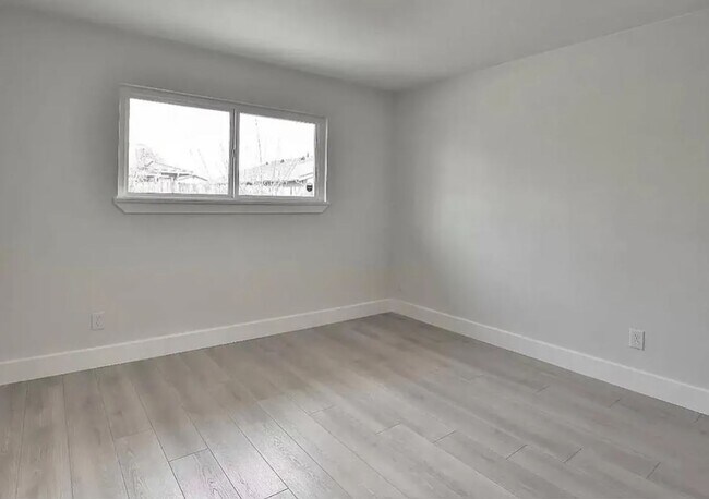 Foto del edificio - 2841 Utah Ave