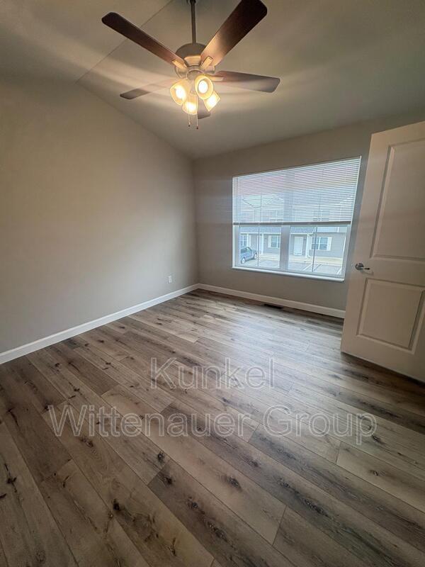 Building Photo - 217 Coral Sea Way