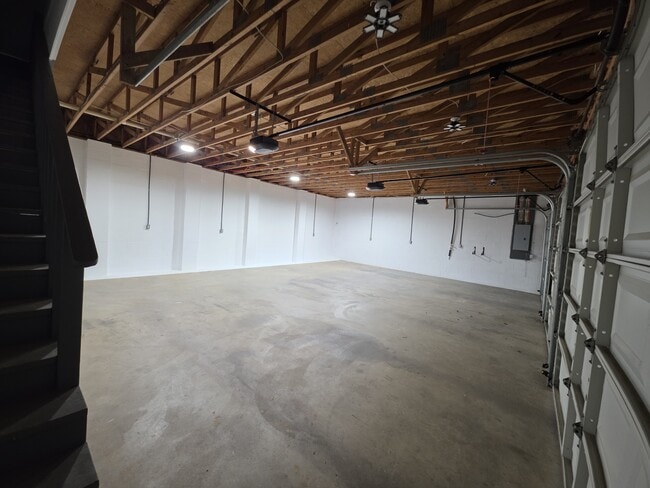 Foto del edificio - 105 Becky Dr