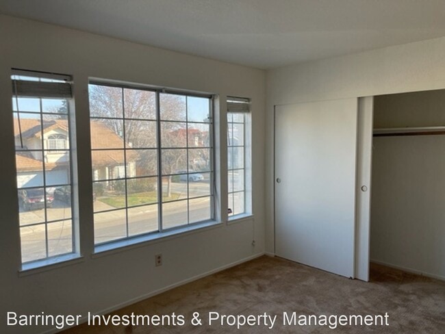 Building Photo - 4 br, 3 bath House - 1940 Cactus Street