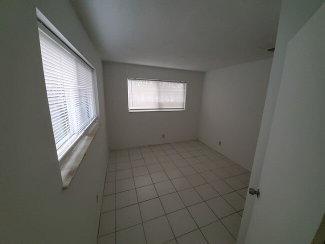 Photo - 5091 Adams Rd House