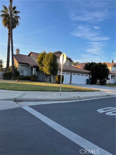 Building Photo - 9279 Middlefield Dr