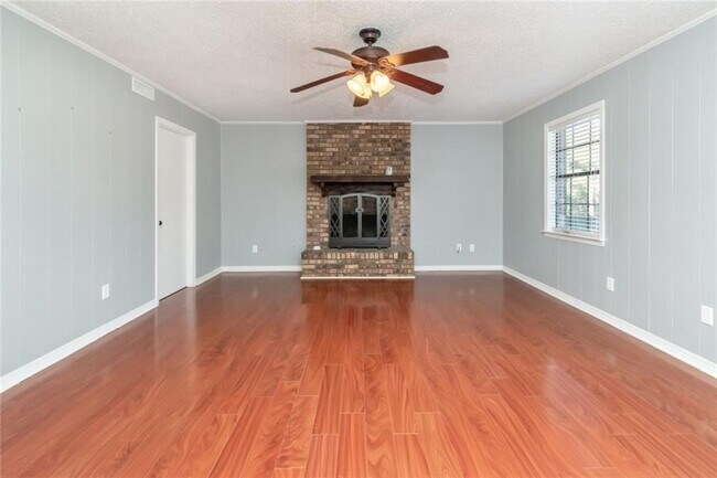 Foto del edificio - 1000 Choctaw Bluff Rd