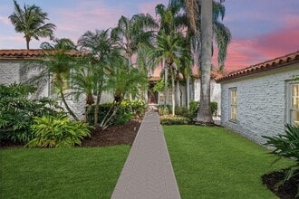 Building Photo - 609 Isle of Palms Dr