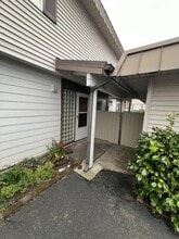 Building Photo - 33615 G St