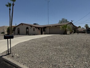 Building Photo - 3110 Southwind Ave