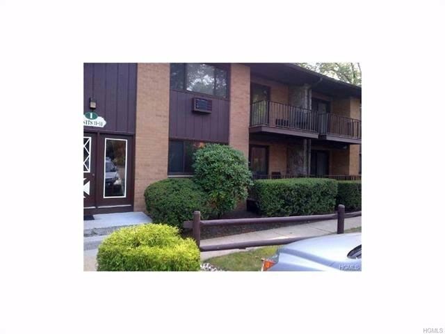 Primary Photo - 1 W Lawrence Park Dr