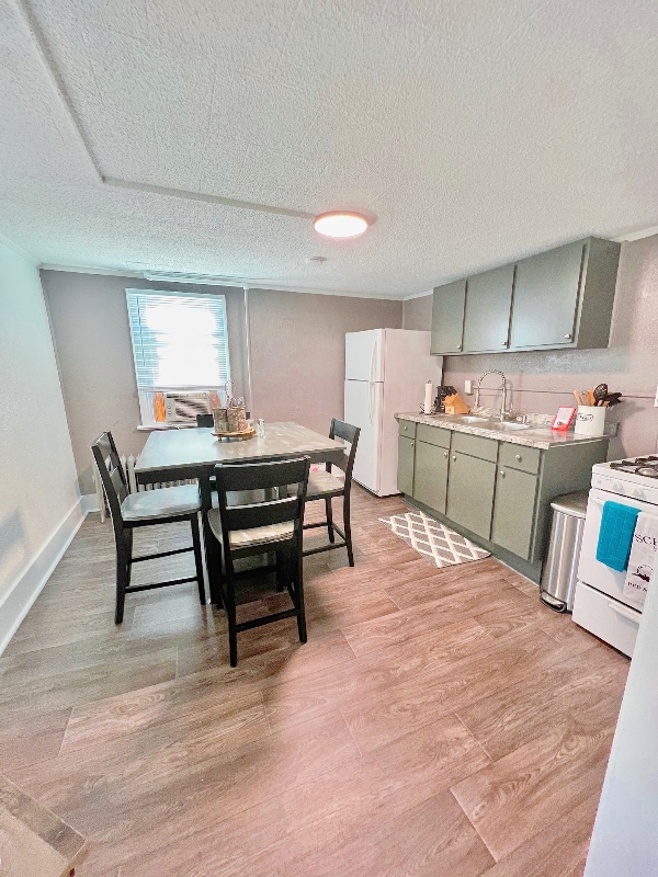 Foto del edificio - 123 Mortimer St