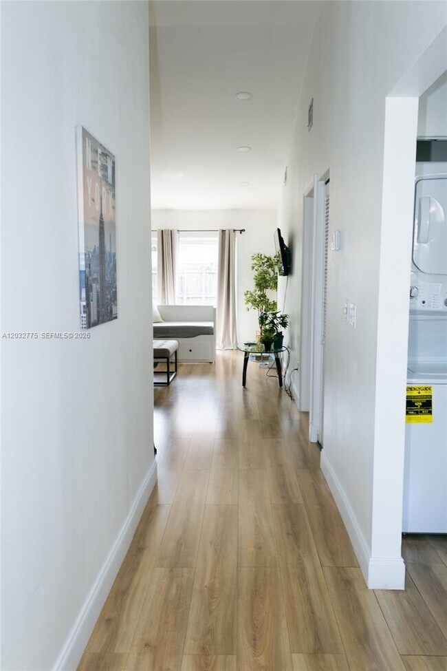 Foto del edificio - 1126 SE 13th Terrace