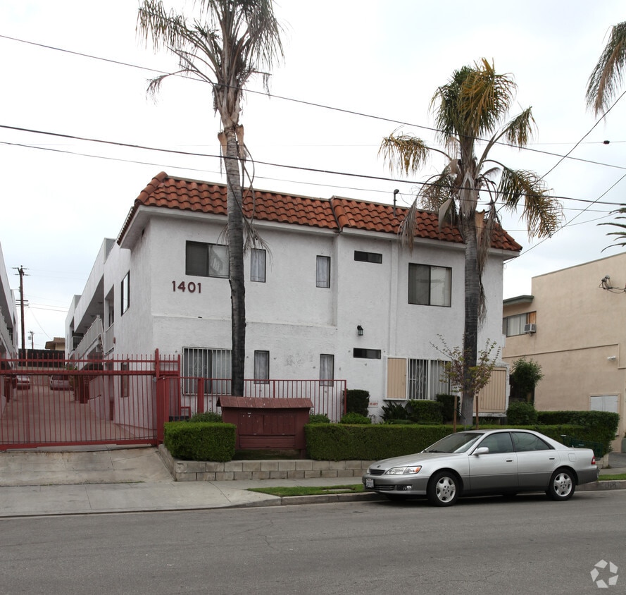 Building Photo - 1401-1405 Prospect Ave