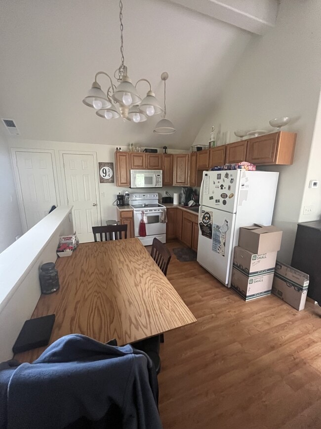 Foto del edificio - 817 Pitkin Ave