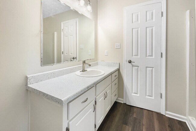 Building Photo - 773 Fieldstone Dr