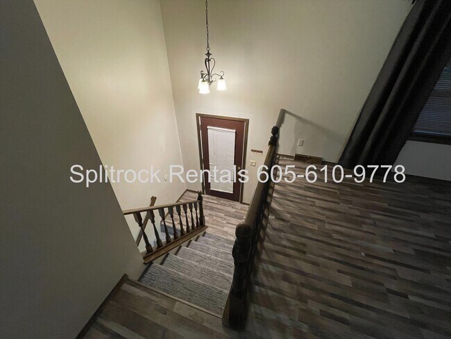 Building Photo - 5904 West 37th Street