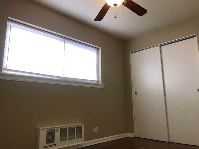 Foto del edificio - 3445 Wesley Ave
