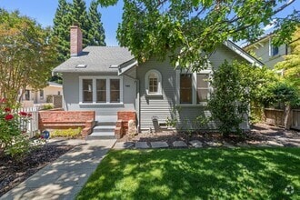 Building Photo - 949 Addison Ave