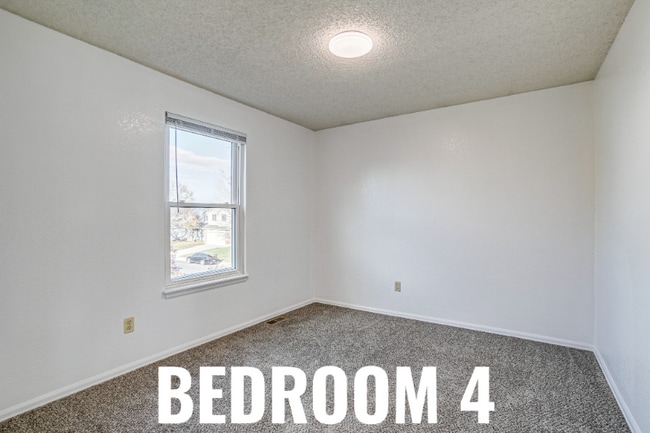 Foto del edificio - 11306 Depew Way