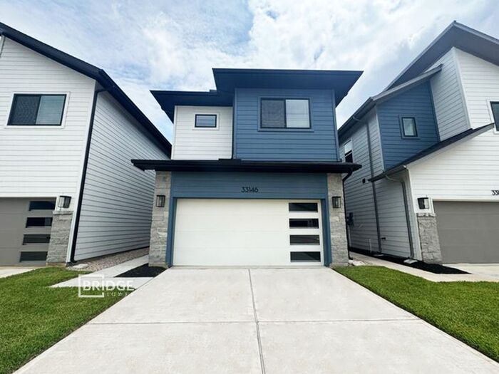 Foto principal - 33146 Oak Hts Pl
