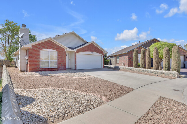 Foto del edificio - 11868 Oak Crossing Dr