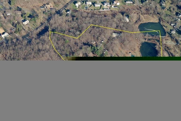 25 Pinecrest Ln, Monroe, NY 10950 Apartments in Monroe, NY