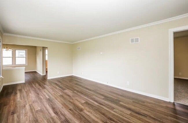 Building Photo - 7709 Mayfield Ave