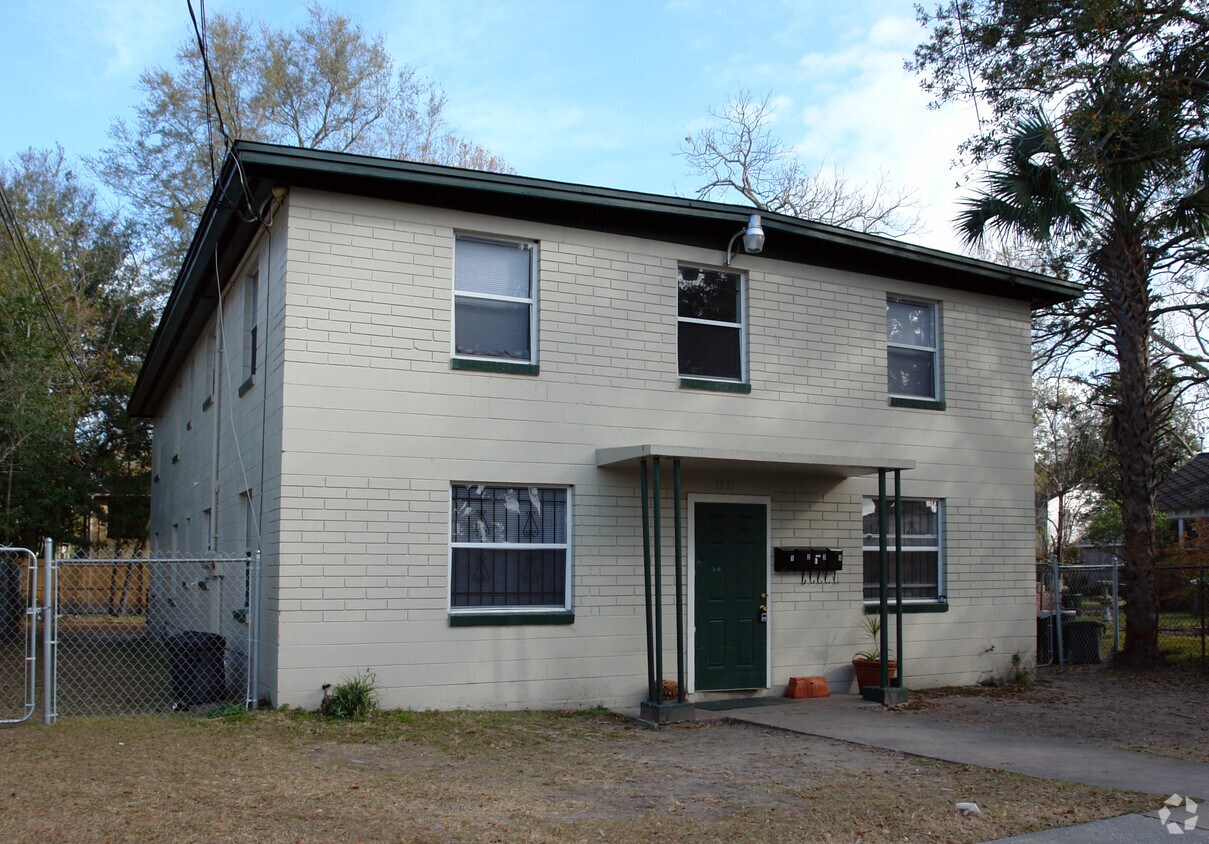 Primary Photo - 1231 Mcconihe St