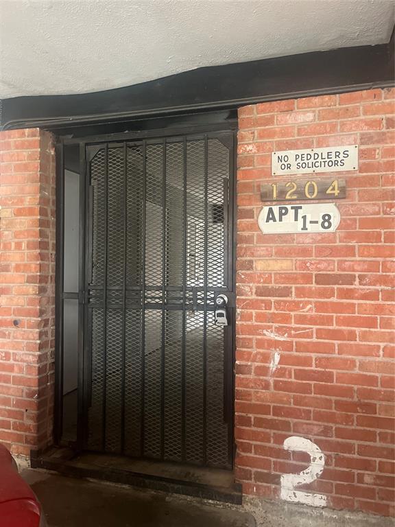 Foto del edificio - 1204 St Joseph St
